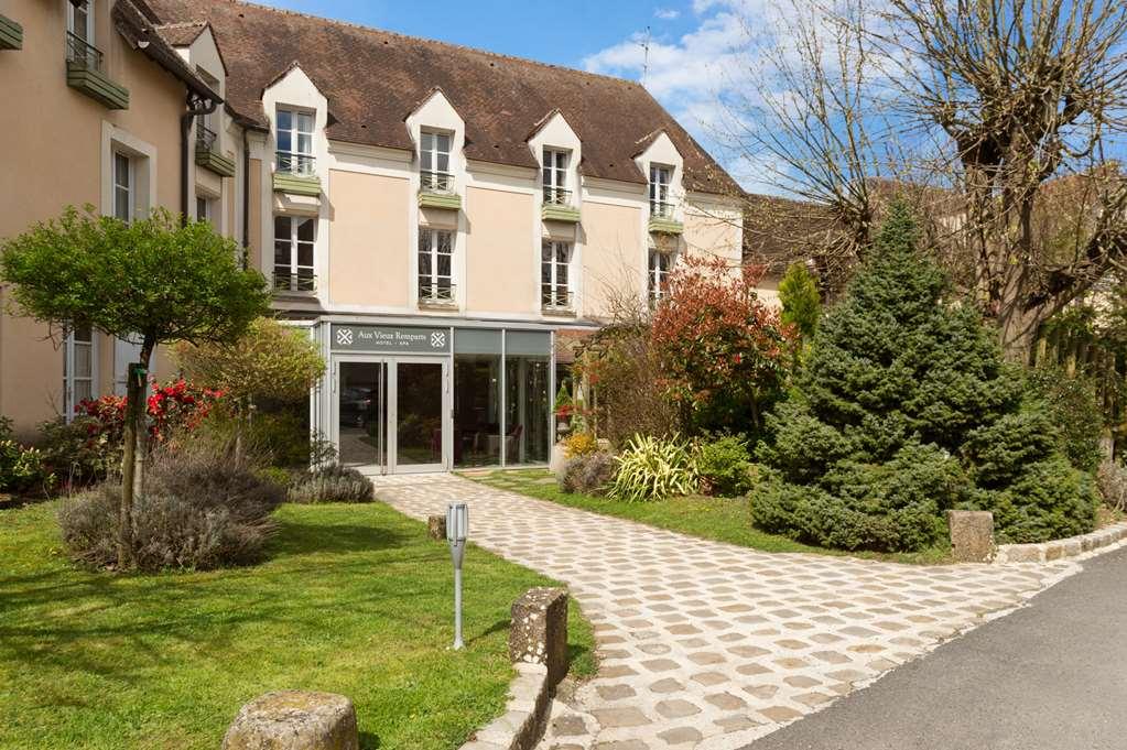 Ogaux Vieux Remparts Hotel Provins Exterior foto