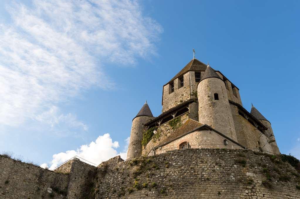 Ogaux Vieux Remparts Hotel Provins Exterior foto